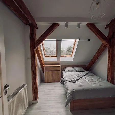 Gierymskiego Loft Apartment